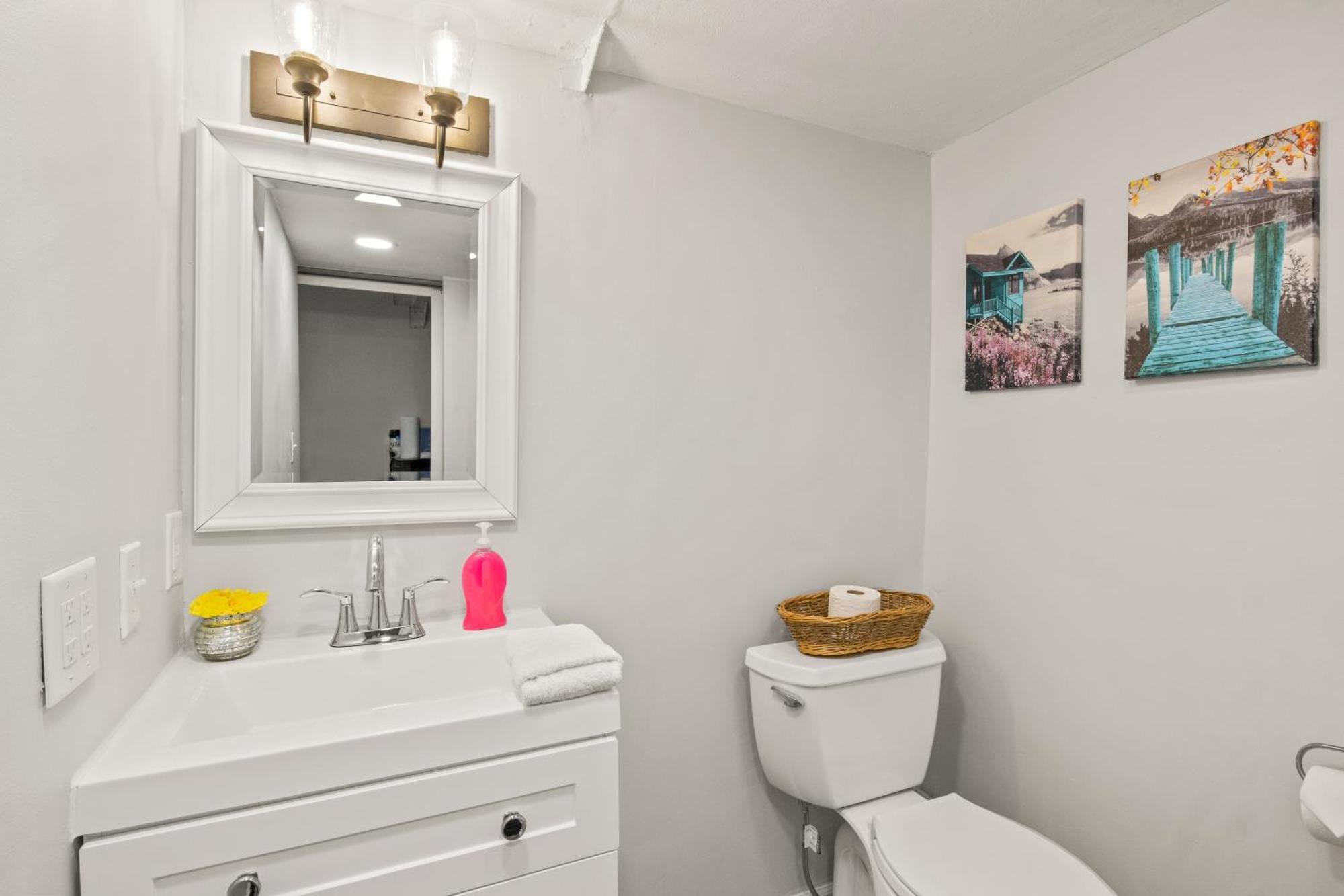 Walk To Parks! Dining & Lake! Close To Hike Trails! Watkins Glen Esterno foto
