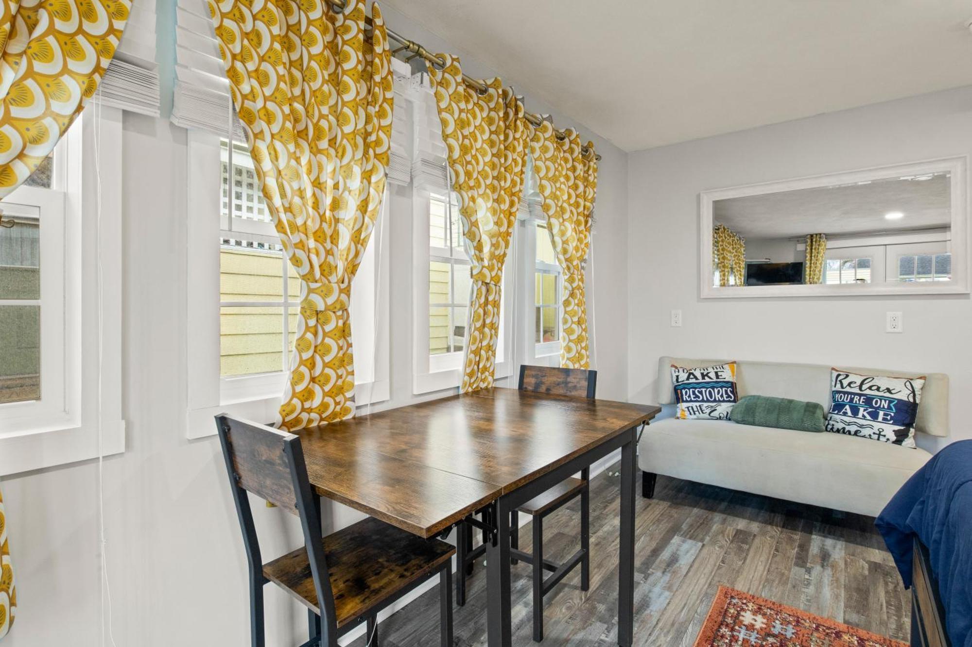 Walk To Parks! Dining & Lake! Close To Hike Trails! Watkins Glen Esterno foto